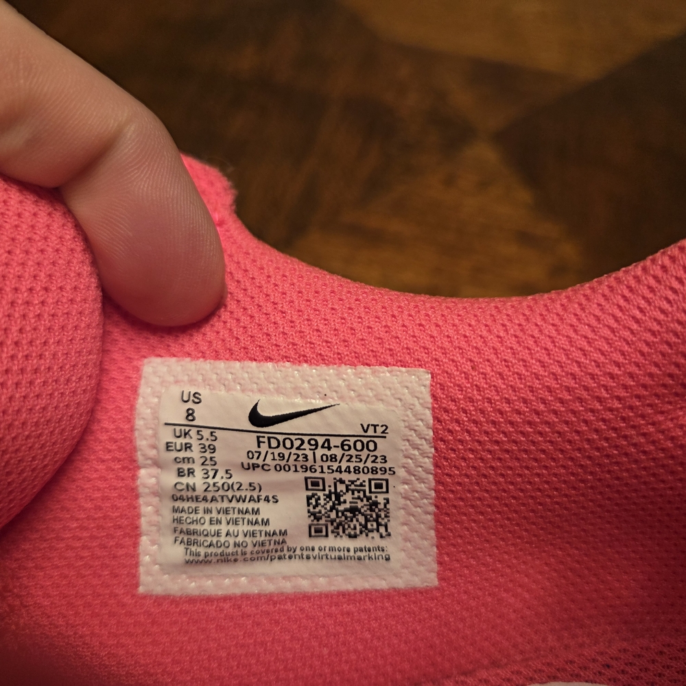 Nike Air Max Fuchsia and White Sneakers - Picture 11 of 11